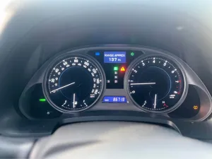 2009 لكزس اي اس