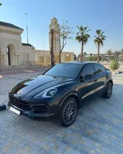 2020 Porsche Cayenne in dubai