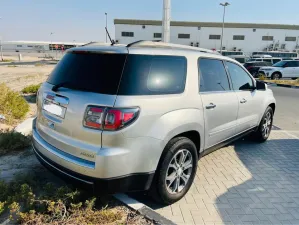 2014 جي أم سي أكاديا in dubai