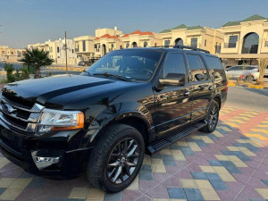 2017 Ford Expedition in dubai