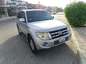 2013 Mitsubishi Pajero in dubai