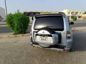 2013 Mitsubishi Pajero