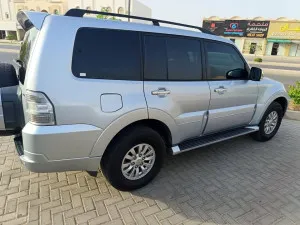2013 Mitsubishi Pajero