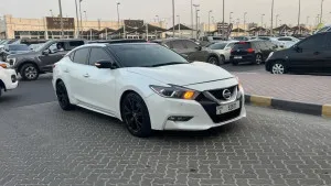 2016 Nissan Maxima in dubai