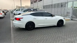 2016 Nissan Maxima