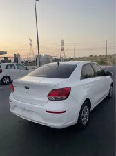 2020 كيا بيجاس