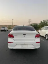 2020 كيا بيجاس