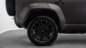 2025 Land Rover Defender