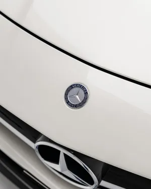 2024 Mercedes-Benz SLS