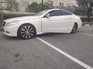 2010 Mercedes-Benz E-Class