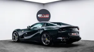 2021 فيراري 812 سوبر فاست
