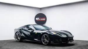 2021 فيراري 812 سوبر فاست