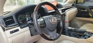 2018 Lexus LX 570