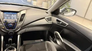 2017 Hyundai Veloster