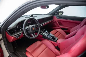 2024 بورش 911 كاريرا