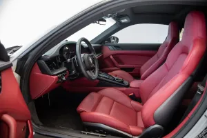 2024 بورش 911 كاريرا