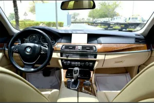 2011 بي أم دابليو الفئة - 5 