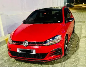 2018 Volkswagen Golf in dubai