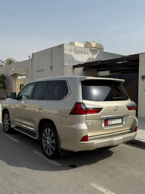 2016 Lexus LX 570