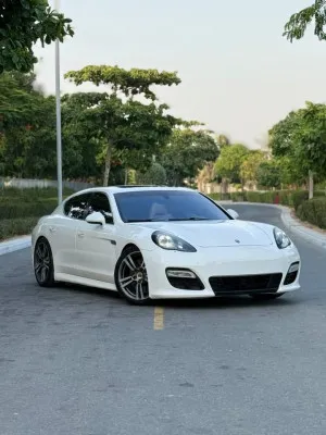 2010 بورش باناميرا in dubai