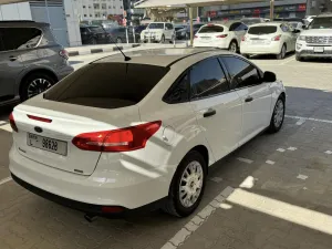 2015 فورد فوكس