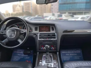 2010 اودي  كيو٧