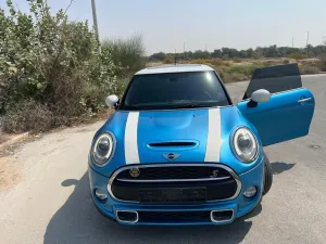2016 Mini Cooper in dubai