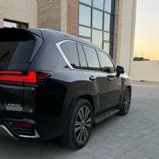 2023 Lexus LX600