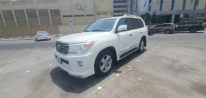 2013 Toyota Land Cruiser