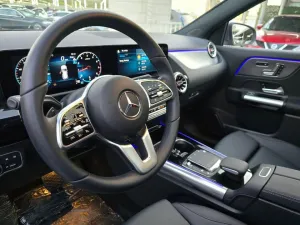 2023 مرسيدس-بنز GLA - جي ال اي
