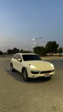 2011 Porsche Cayenne in dubai