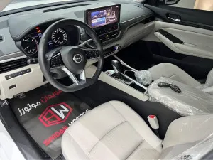 2025 Nissan Altima