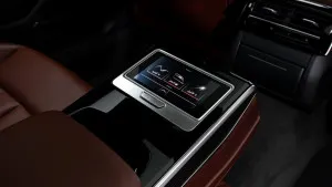 2018 اودي آي ٨