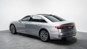 2018 اودي آي ٨