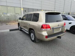 2011 Toyota Land Cruiser