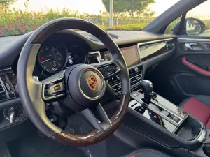 2024 Porsche Macan