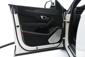 2024 Lamborghini URUS