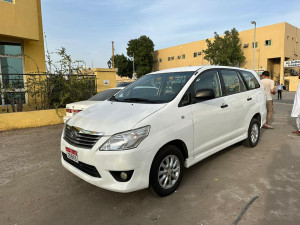 2015 Toyota Innova in dubai