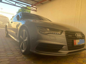 2017 Audi A7 in dubai