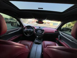 2017 Maserati Ghibli I