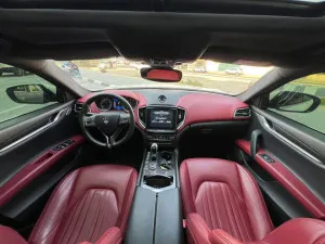 2017 Maserati Ghibli I