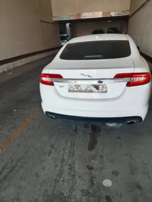 2010 Jaguar XF