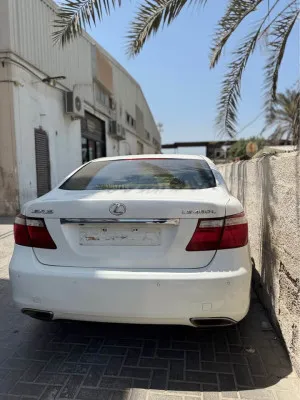 2007 Lexus LS 460