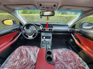 2016 Lexus IS