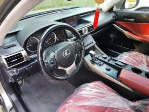 2016 Lexus IS