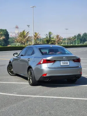 2016 Lexus IS