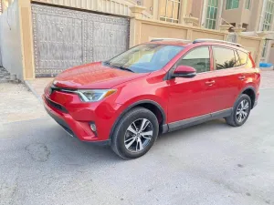 2017 تويوتا راف ٤