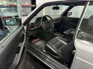 1991 Mercedes-Benz 500 560