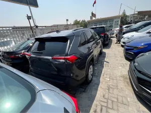2020 تويوتا راف ٤