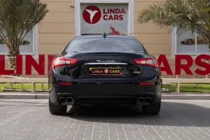 2017 مازيراتي جيبلي ١
